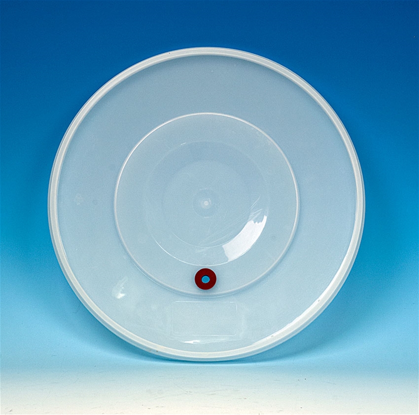 7.9 Gallon Bucket Lid With Airlock Grommet